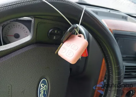 2008 Ford Explorer Eddie Bauer from USA, damaged, VIN 1FMEU64E88UA93644